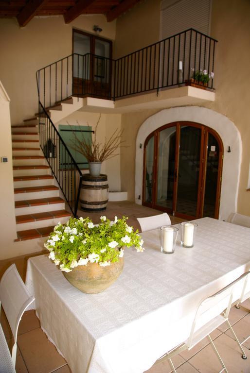 Le Vieux Platane Hotel Cairanne Екстериор снимка