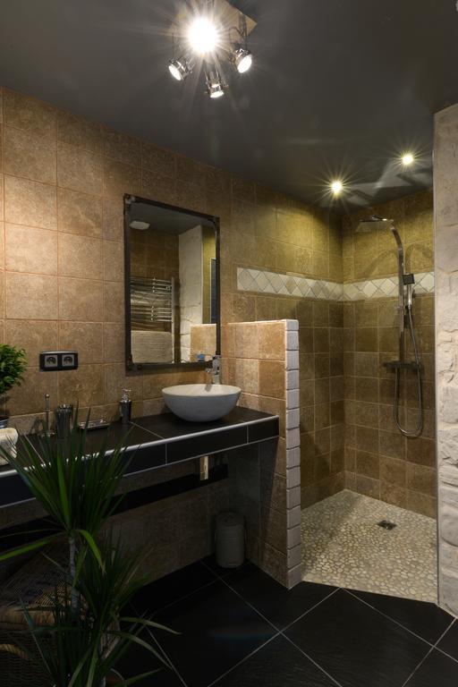 Le Vieux Platane Hotel Cairanne Екстериор снимка
